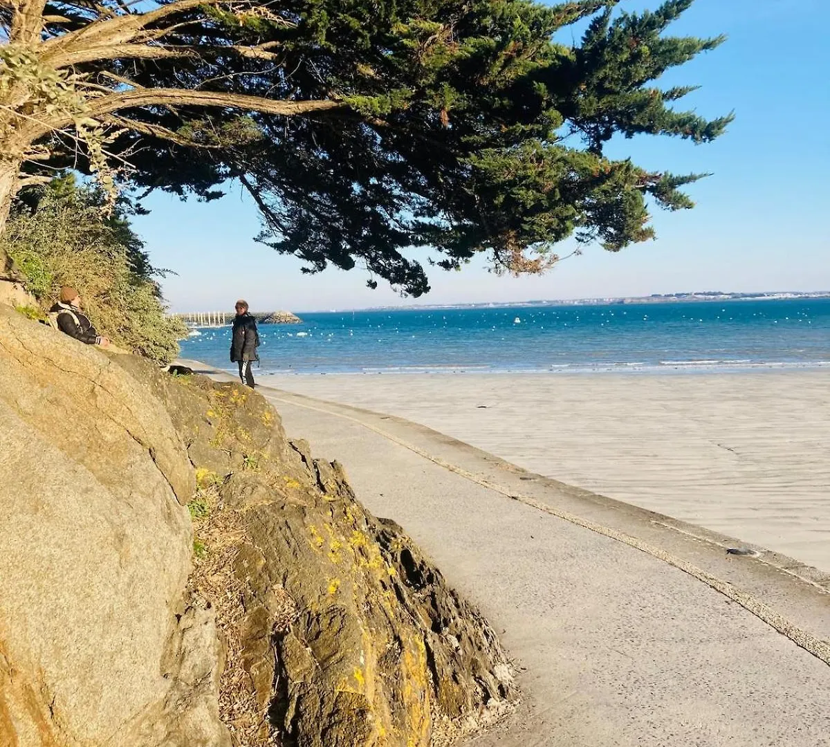 Maison Renovee En Centre-Ville, A 5 Min Des Plages Beaussais Sur Mer Fransa